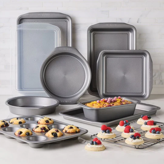 10-Piece Nonstick Bakeware Set
