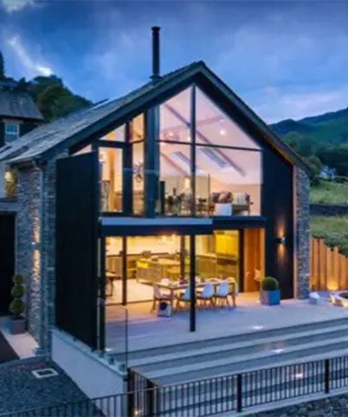 1) Dog-Friendly Cottages